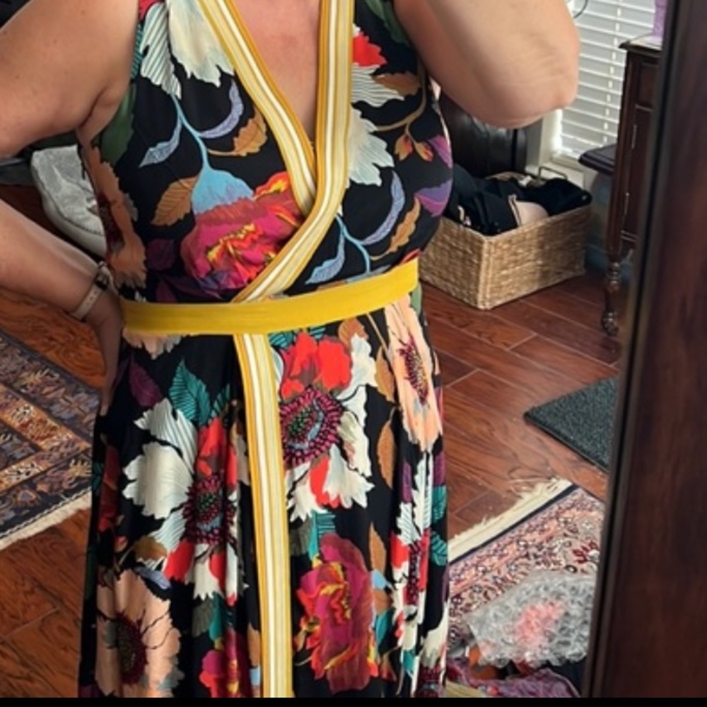 Maeve Multicolor Floral Dress - Picture 14 of 16